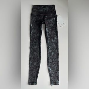 BNWT Lululemon Wunder Train High-Rise Tight 28" *Foil